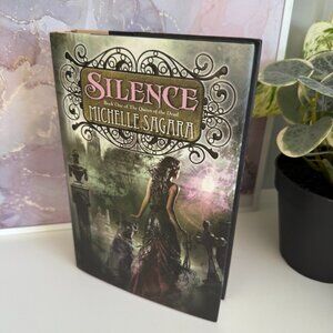 📕 3 for $30 | Silence | Queen of the Dead #1 by Michelle Sagara | Hardcover